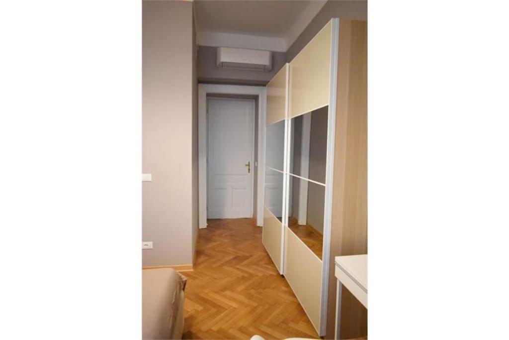 טריאסטה Residence Montanelli מראה חיצוני תמונה
