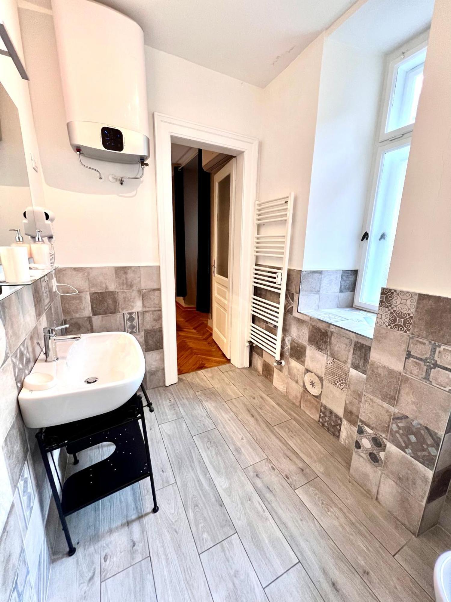 טריאסטה Residence Montanelli מראה חיצוני תמונה