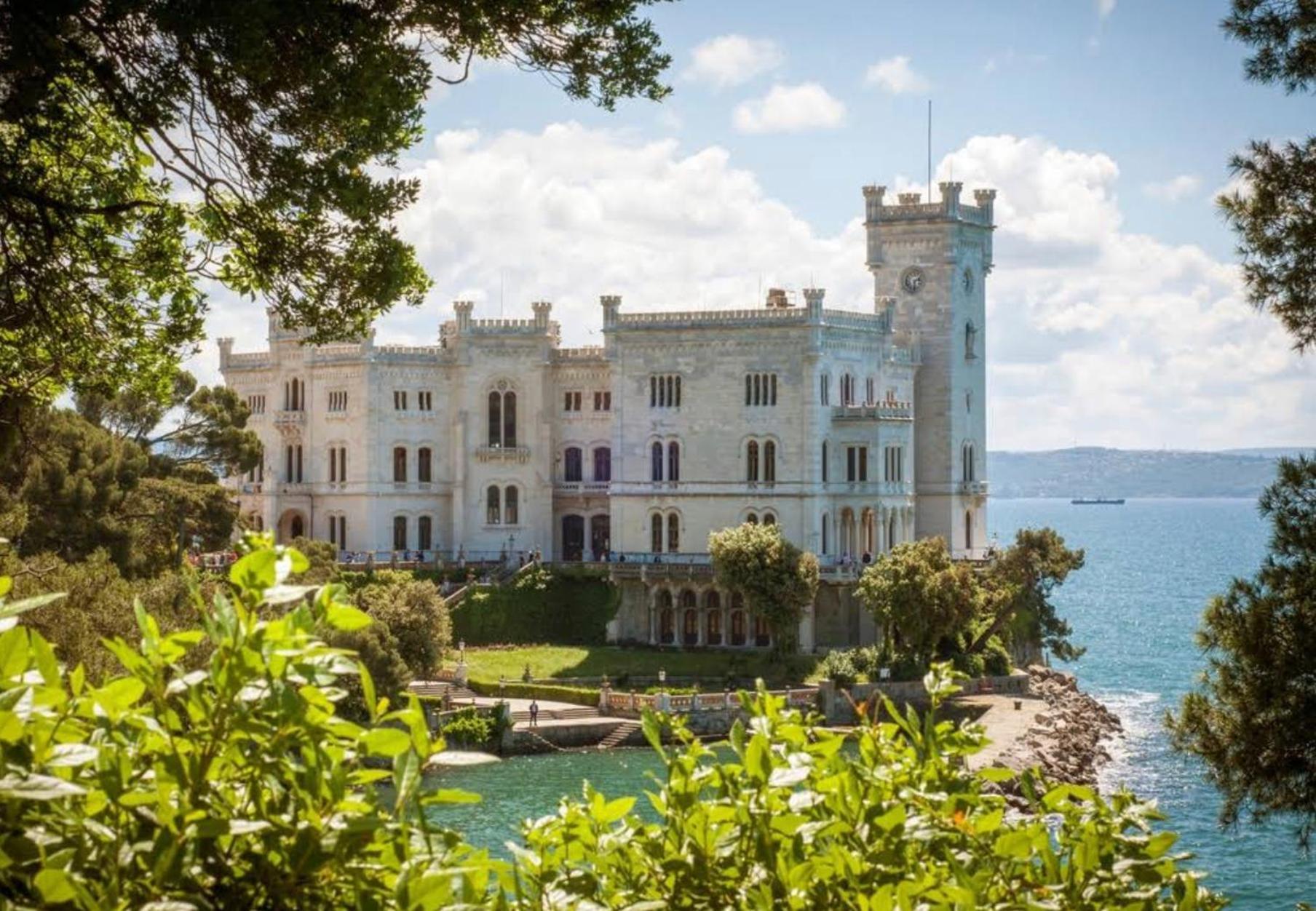 טריאסטה Residence Montanelli מראה חיצוני תמונה